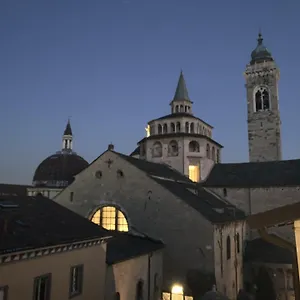 Apartament With A View, Bergamo
