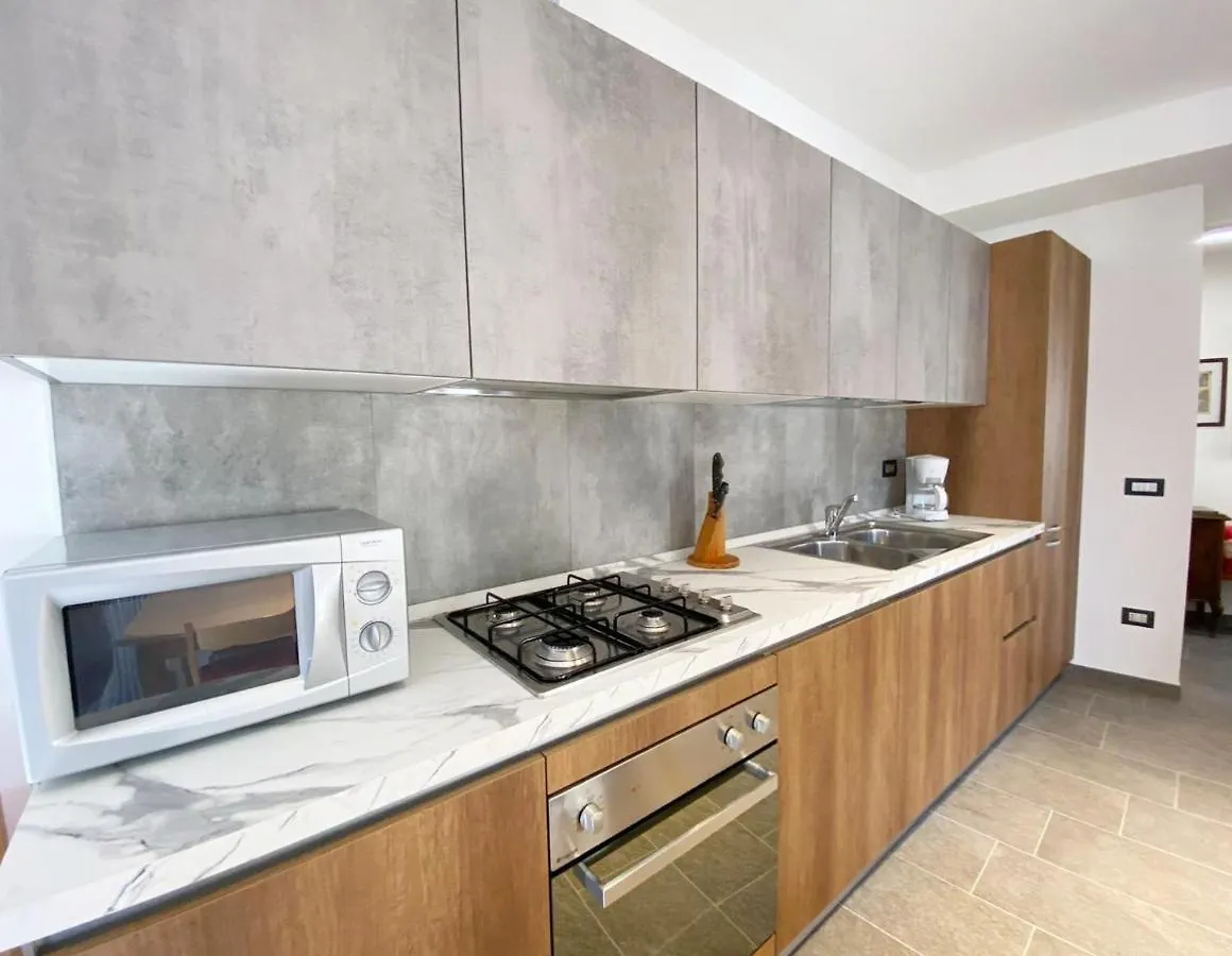 Holiday home Independent Stone House With Lake View Musso