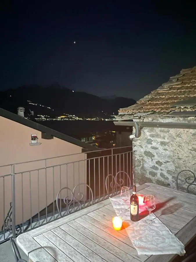Holiday home Independent Stone House With Lake View Musso